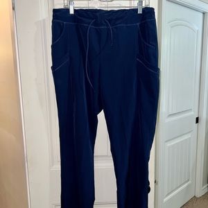 MedCouture scrub pants